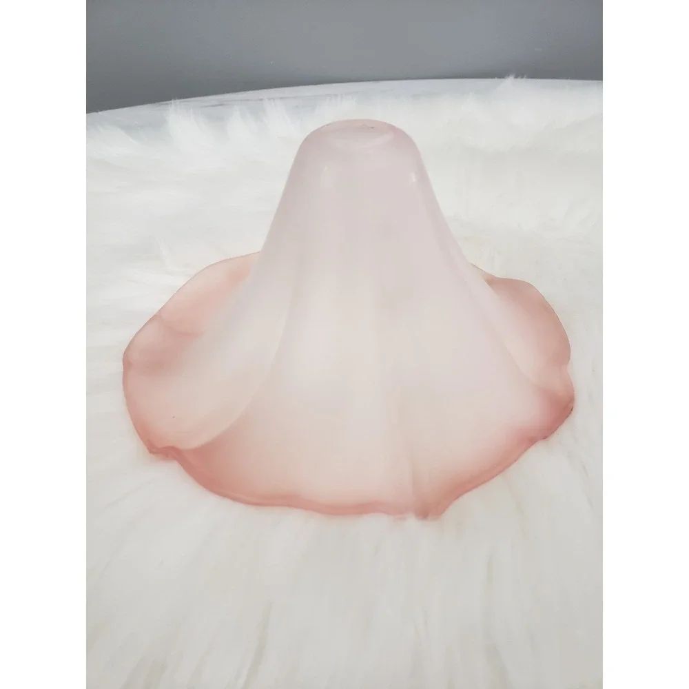 1980s Pink Calla Lilly Hollywood Regency Plastic Lamp Shade Replacement‎ Flower